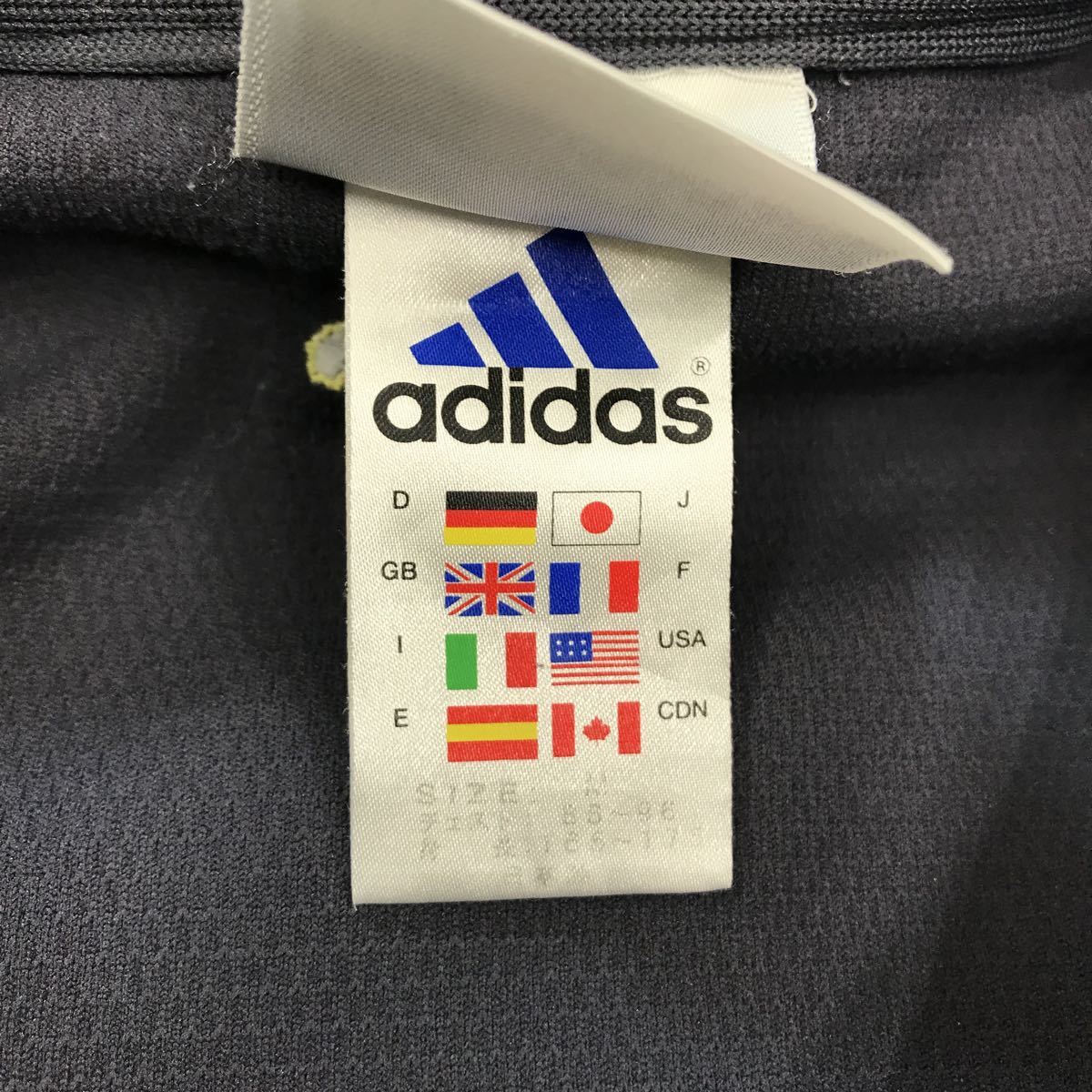 adidas アディダス　ジャージジャケット　トラックジャケット　スポーツ　日本製　メンズ　Mサイズ　25-33a_画像4