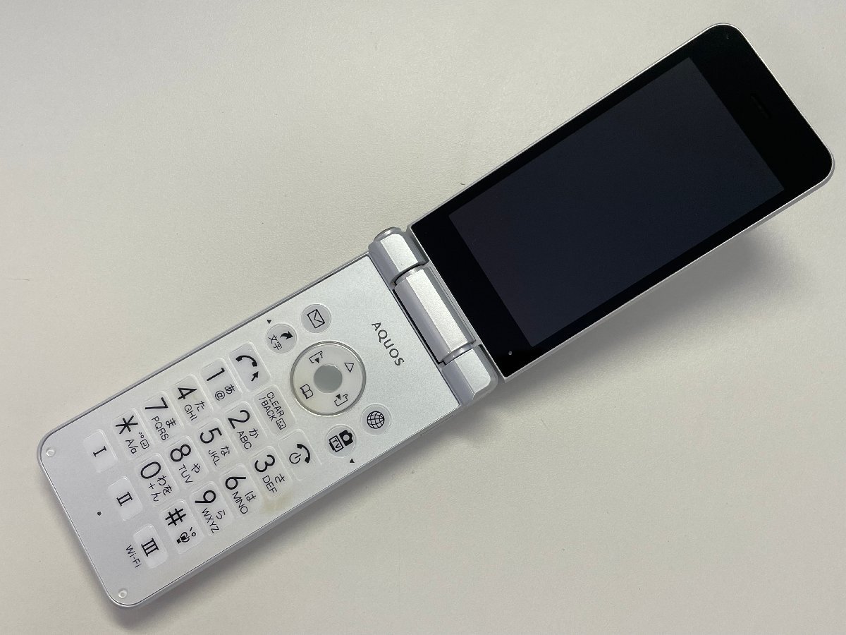 softbank SHARP AQUOS ケータイ2 601SH ホワイトSIMロック解除済 softbank SHARP AQUOS ケータイ2 601SH ホワイトSIMロック解除済