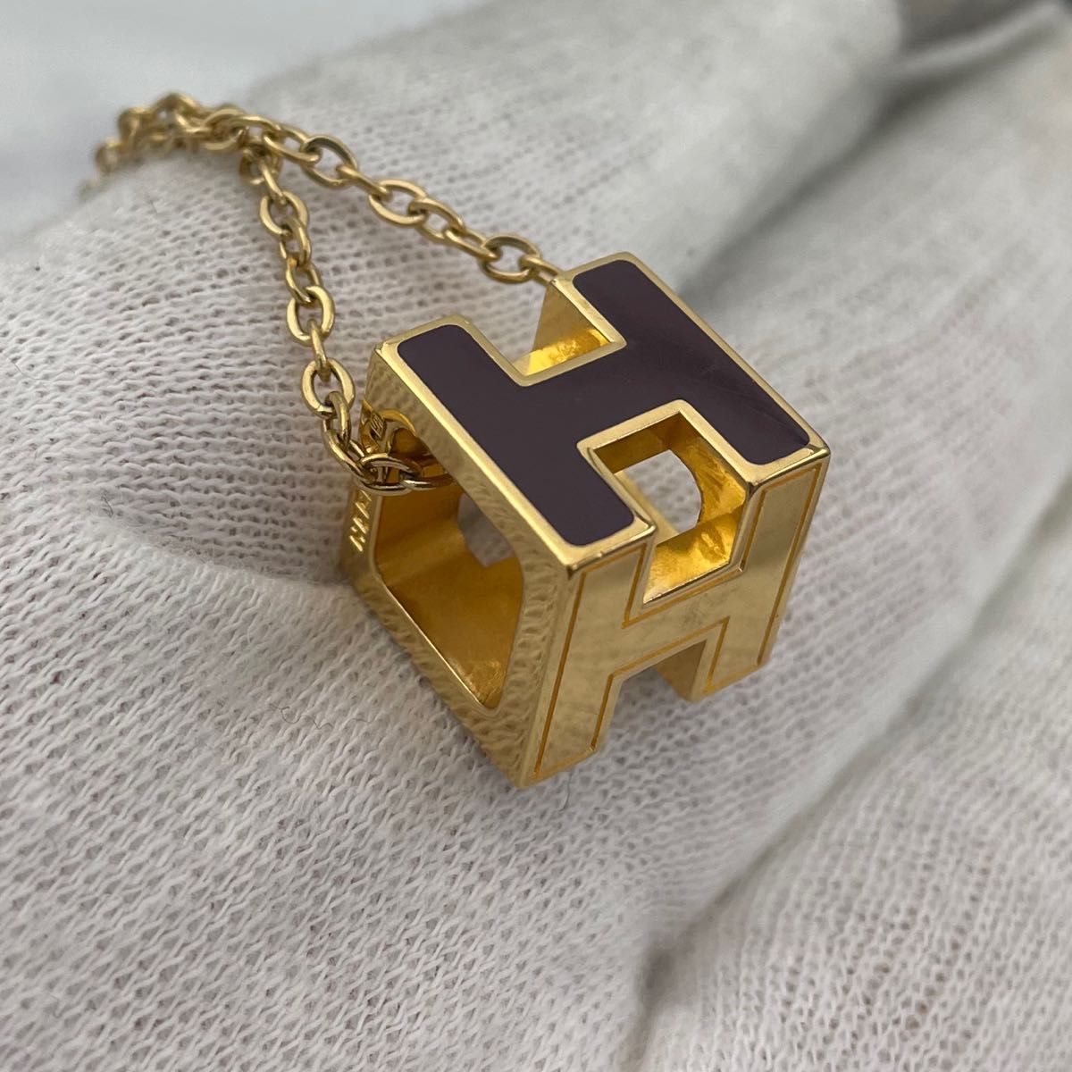 HERMES エルメス Hキューブ ネックレス パープル ゴールド 正規品BOX チェーンプレゼント