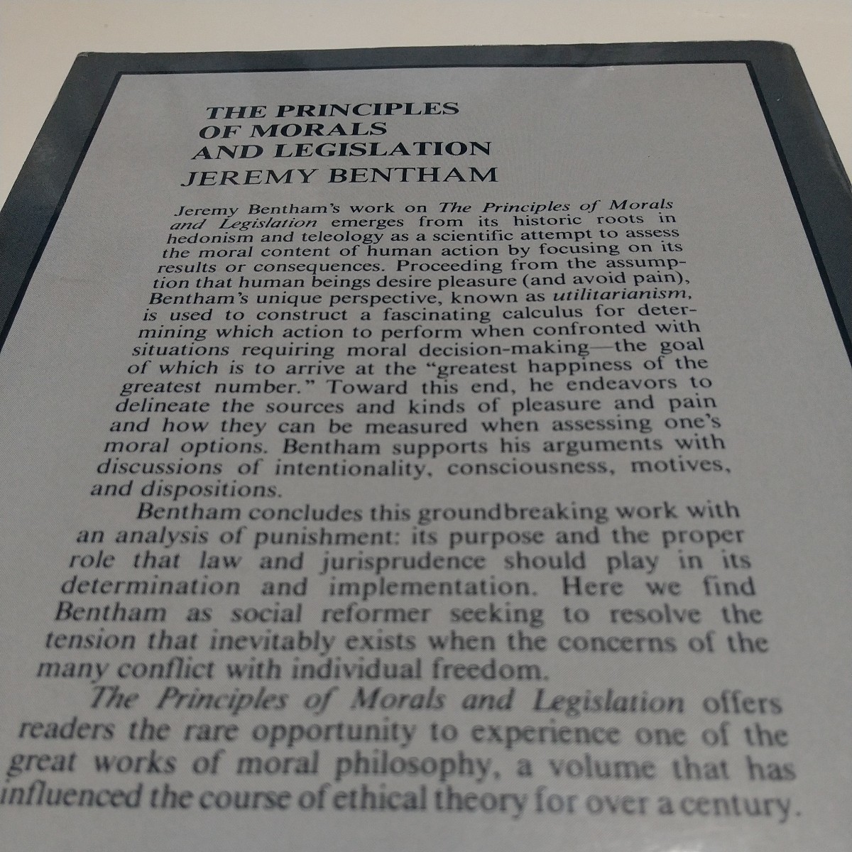 洋書 英語版 ジェレミ・ベンサム The Principles of Morals and Legislation 道徳および立法の諸原理序説 Jeremy Bentham 哲学 功利主義_画像2