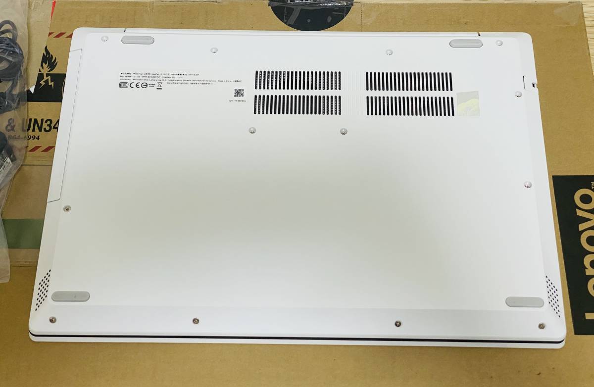非常美品】2021年モデル レノボ IdeaPad L3 Intel i7-1165G7 2.8GHz