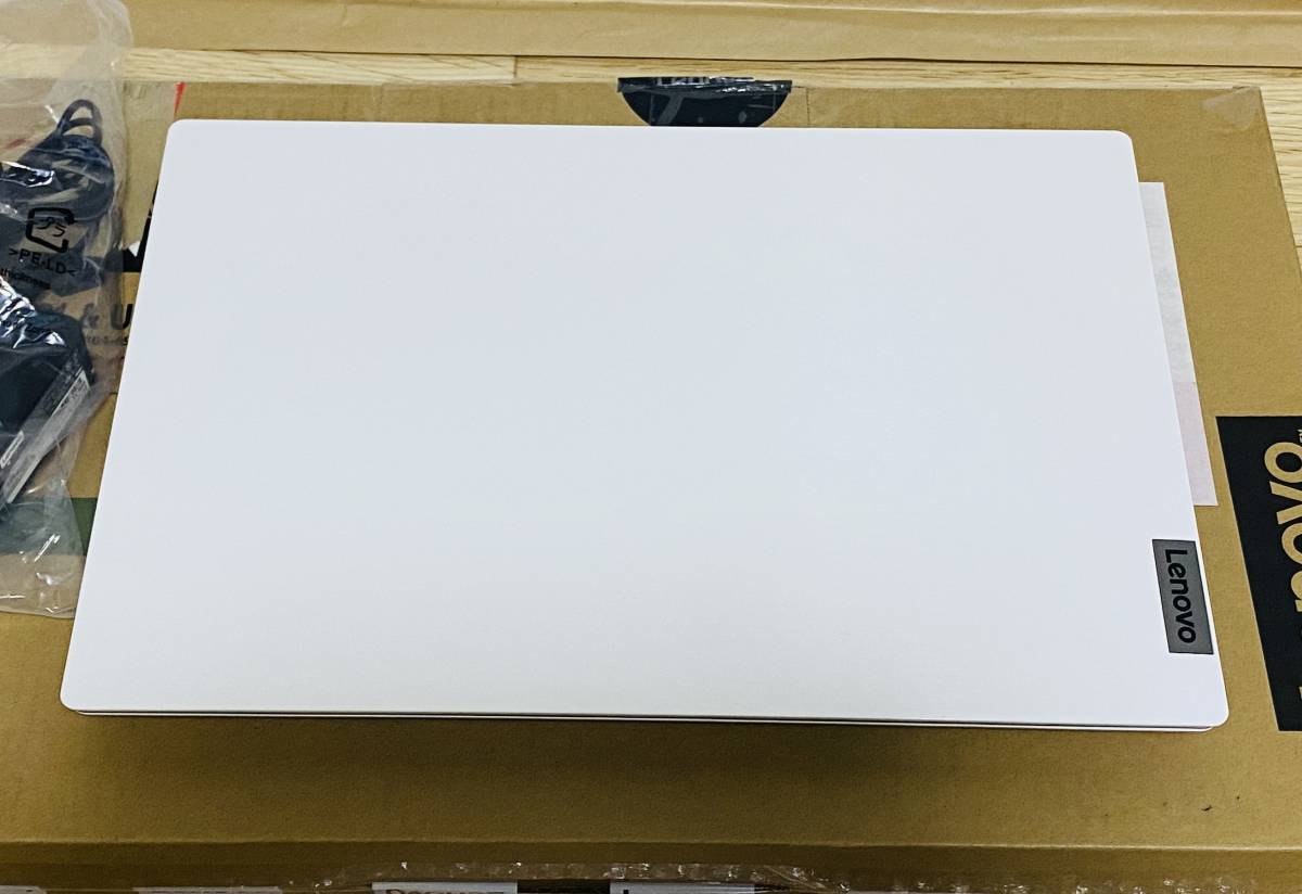非常美品】2021年モデル レノボ IdeaPad L3 Intel i7-1165G7 2.8GHz