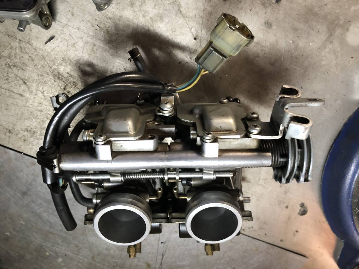 NSR250 MC28 キャブレター | veganutris.com.br
