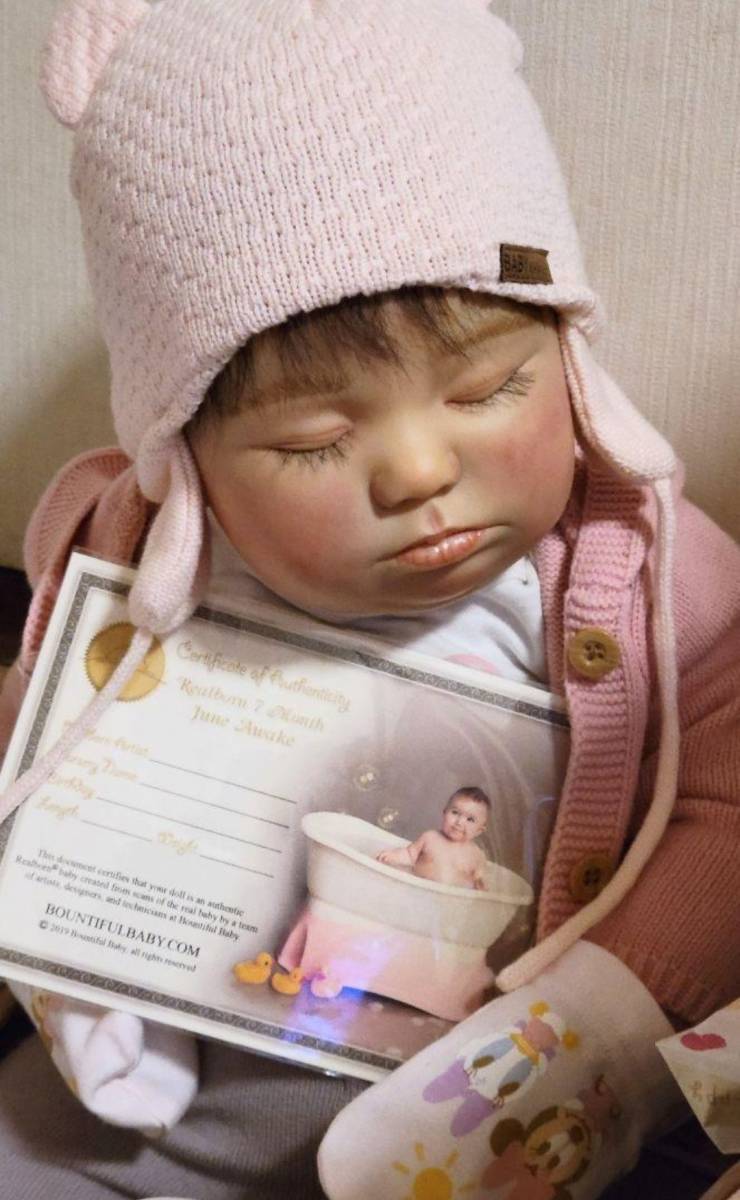 リボーンドール　トドラー　ベビー　等身大の7ヵ月の赤ちゃん　ねんねの赤ちゃん　キット“June”