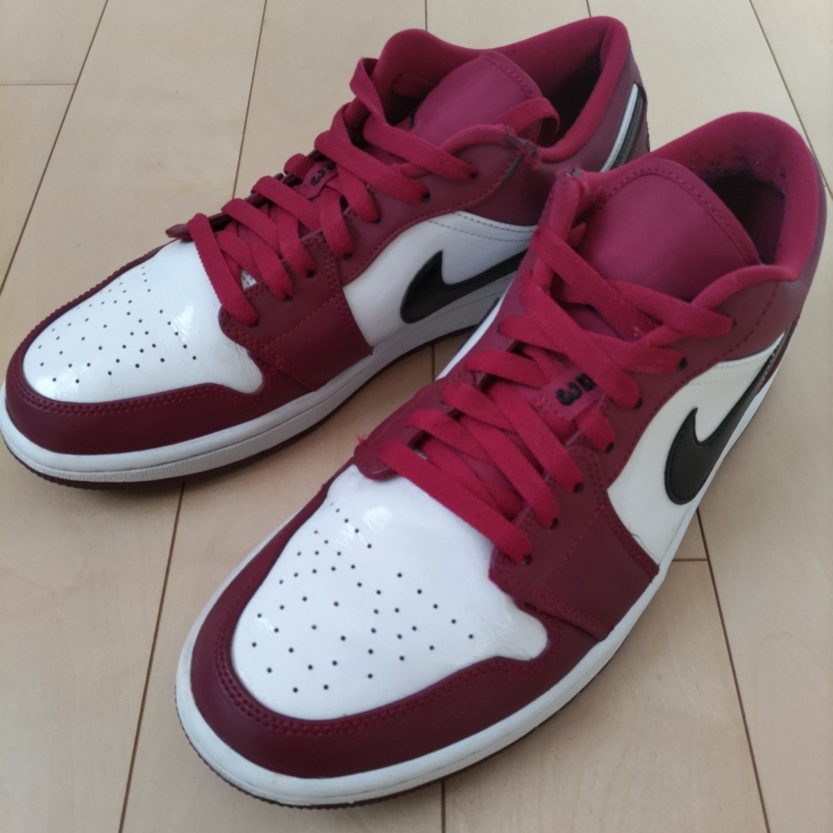 SALE100%新品】 NIKE - 送料込 ナイキ エア ジョーダン 1 レトロ ロゥ