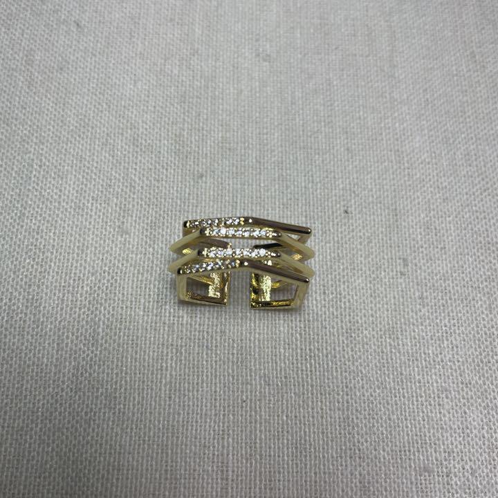デザインリング　指輪　ゴールド　レディース　フリーサイズ　カクカク　フリーサイズ　韓国　ジルコニア　大きめ　ごつめ　金　新品