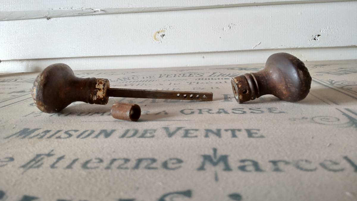 アンティーク　フランスの古い鉄製ドアノブ_画像7