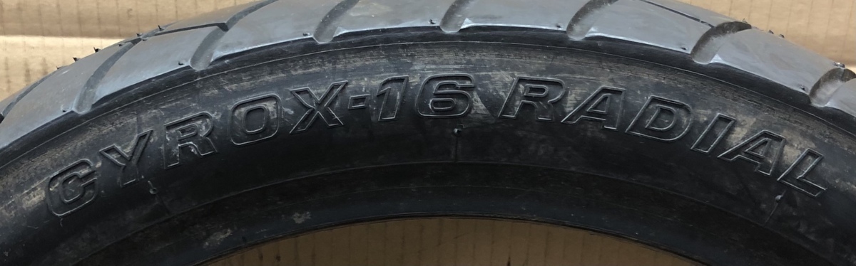 ★訳あり展示品1点限★BRIDGESTONE ブリヂストン●CYROX-16 RADIAL●140/70R17★リア/ラジアル/タイヤ/チューブレス●66H 140/70-17 SA1016_商品拡大画像です。