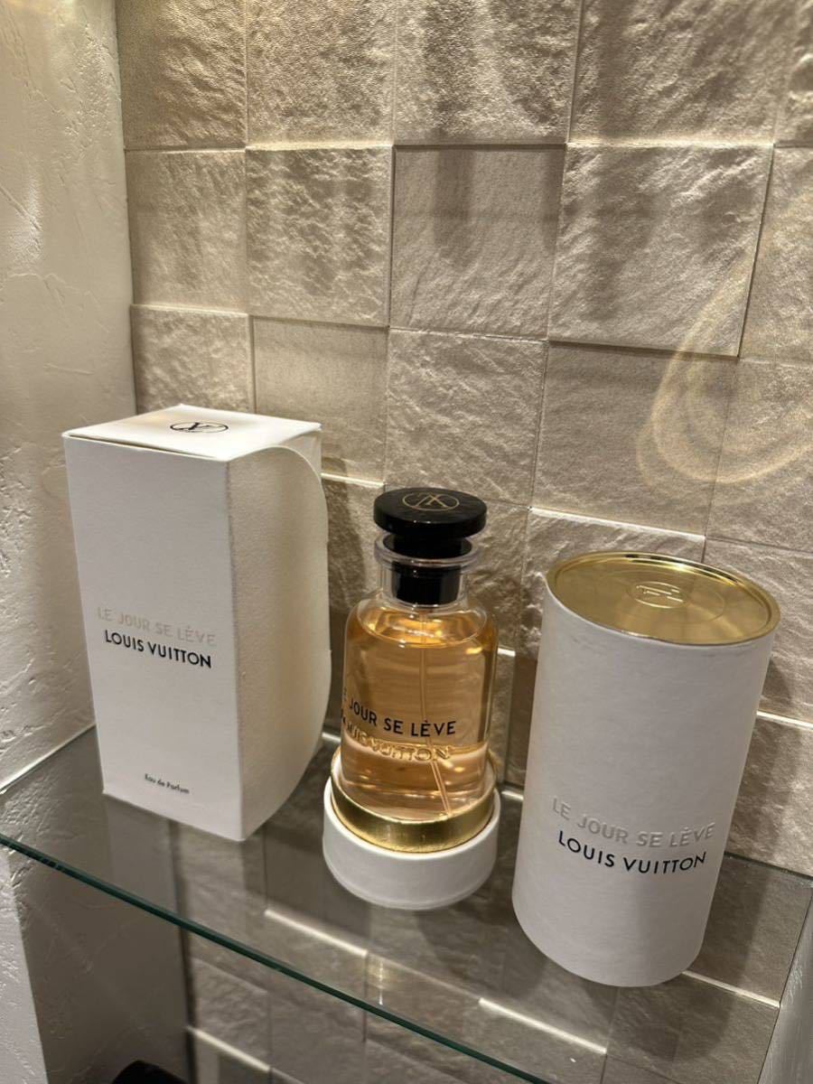 新品未使用】ルイヴィトン LOUIS VUITTON LE JOUR SE LVE (ルジュール