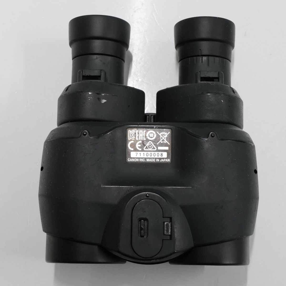 CANON 10×30 IS II 双眼鏡 USED品 10倍 ポロプリズム 防振 光学式手