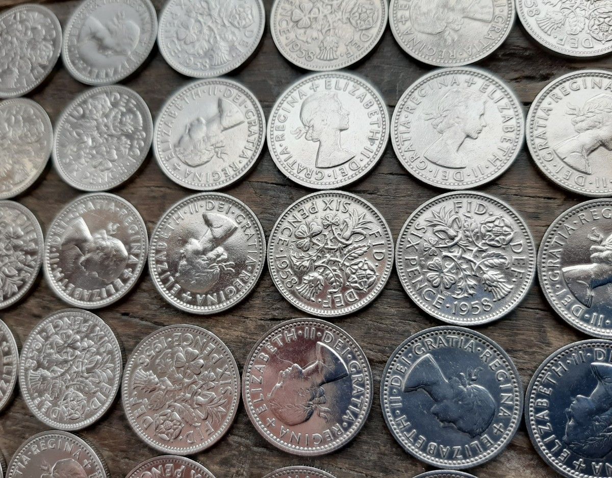 エリザベス女王の幸せのシックスペンス イギリス 36枚セットラッキー6ペンス 本物古銭英国コイン 美品です19.5mm 2.8g