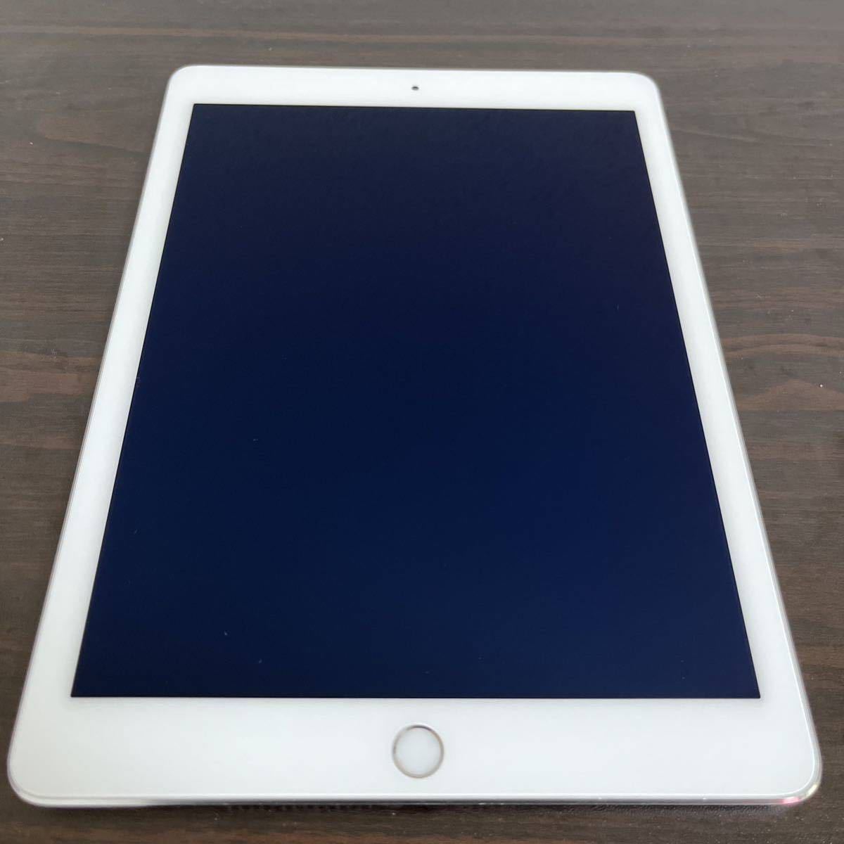 7361 【早い者勝ち】【美品】【送料無料】iPad Air2 第2世代128GB