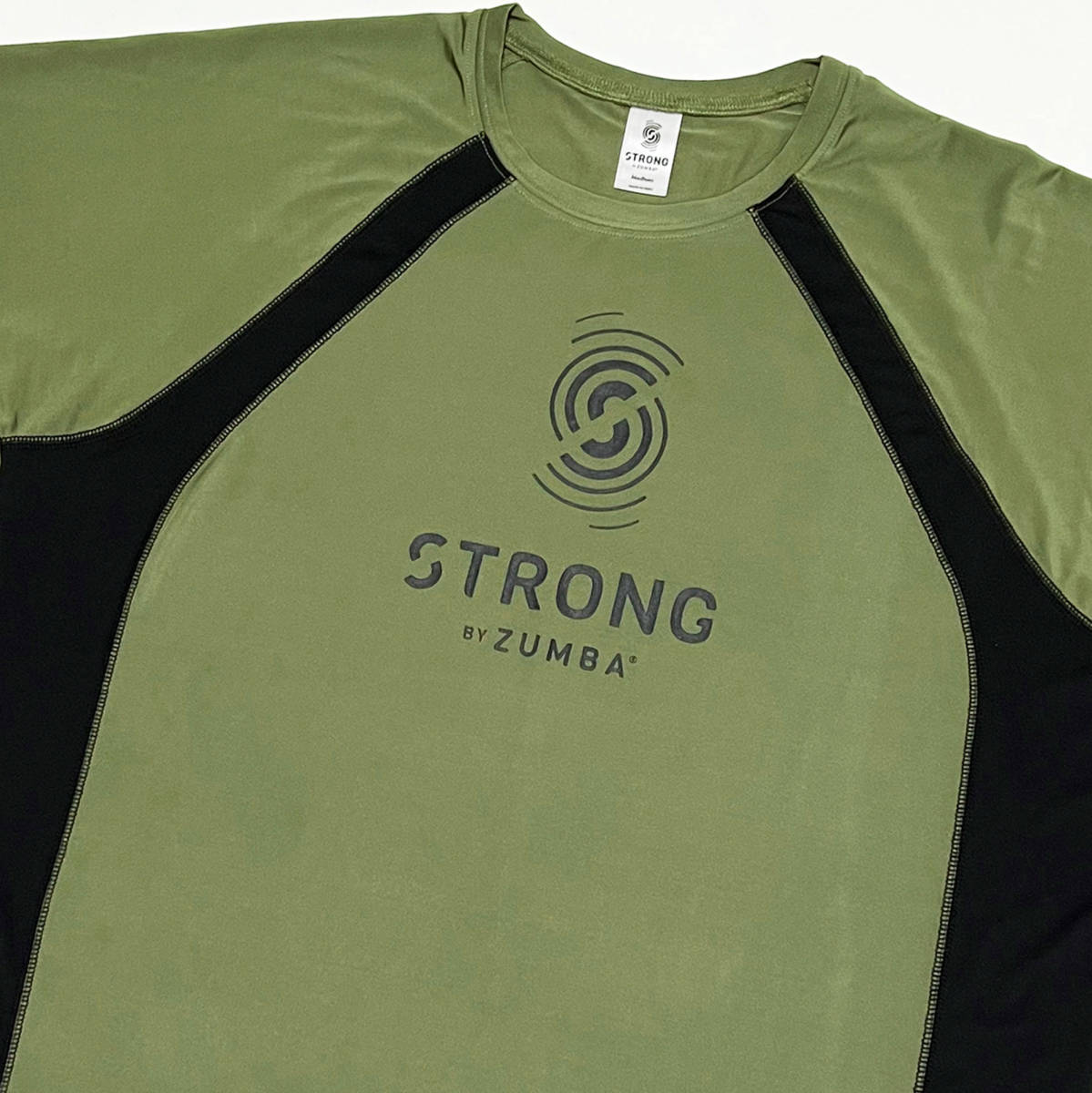 ■STOLONG ZUMBA/ストロングズンバ・プリントTシャツ・オリーブグリーンM新品■_画像4