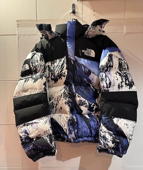 SUPREME 17aw THE NORTH FACE Baltoro Jacket Mサイズ 雪山 シュプリーム ザノースフェイス バルトロダウンジャケット_画像1