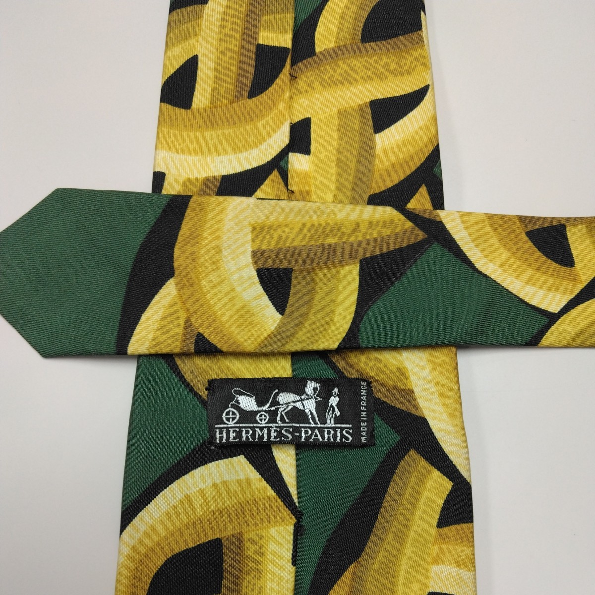 極美品✨ HERMES エルメス ネクタイ スカーフ柄 ブラック | pipehline