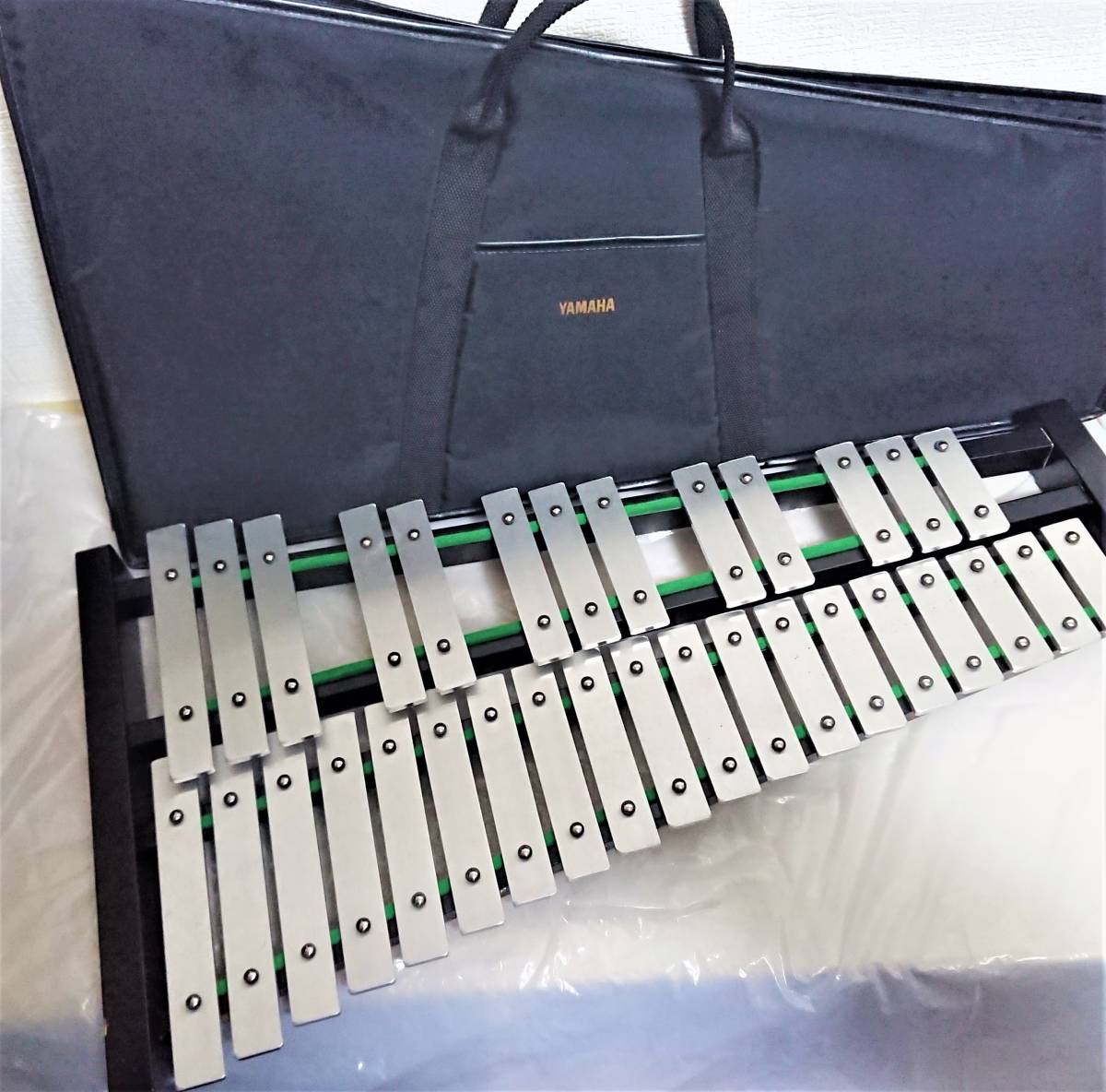 1144 YAMAHA TG-60 鉄琴　32音　ソフトケース付き 生産終了品 ヤマハ　グロッケン Glockenspiel_画像1