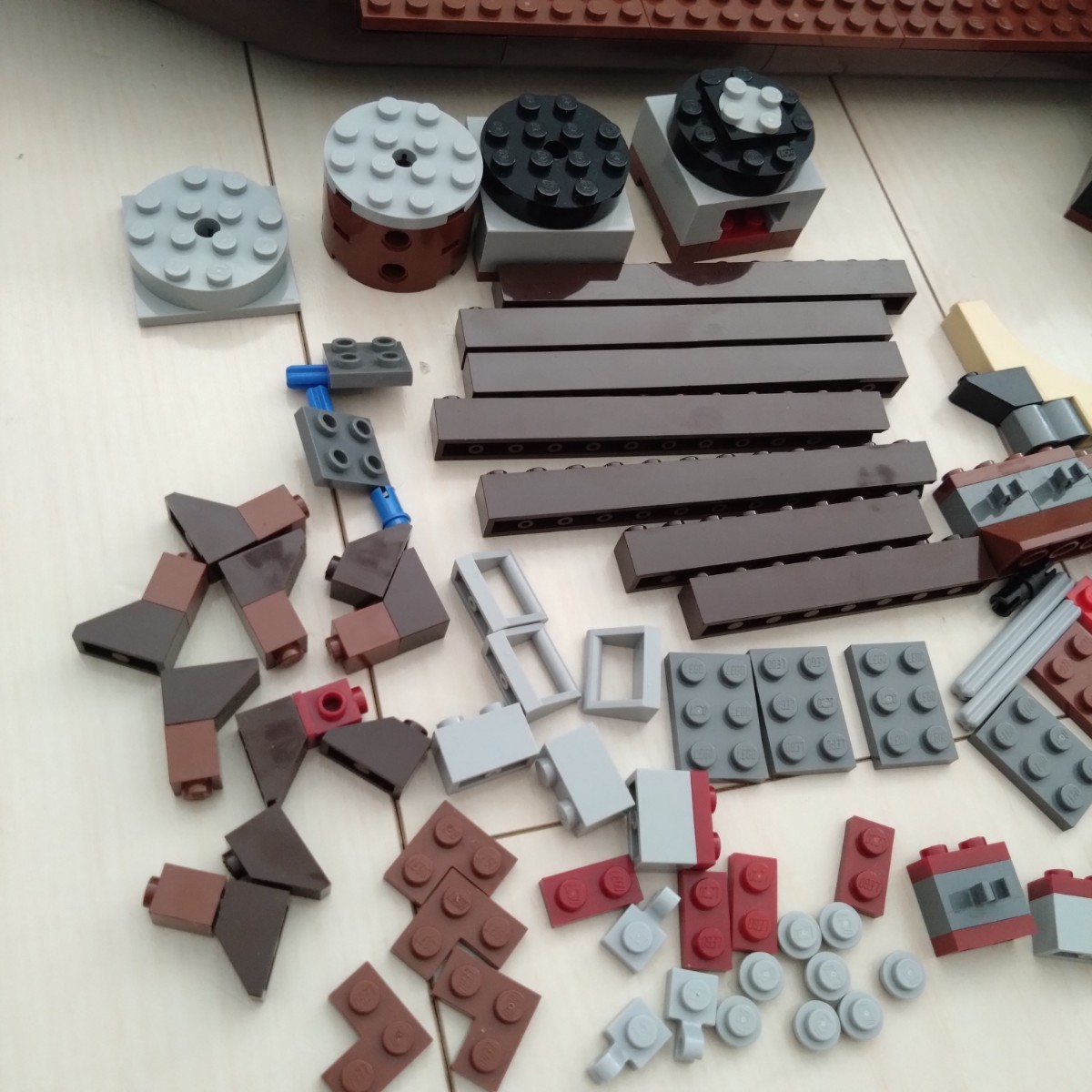 LEGO トロール戦艦 レゴ 船 舟 海賊 パーツ 破損あり7048 LEGO Castle 廃盤 レア_画像3
