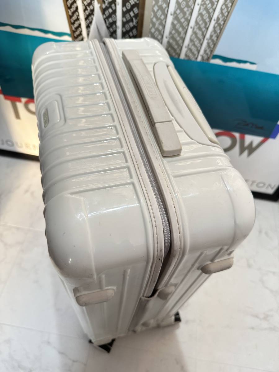 [ prompt decision / immediate payment ]RIMOWA×UNITED ARROWS Rimowa × United Arrows ecru multi wheel 63L suitcase TSA lock 810.90