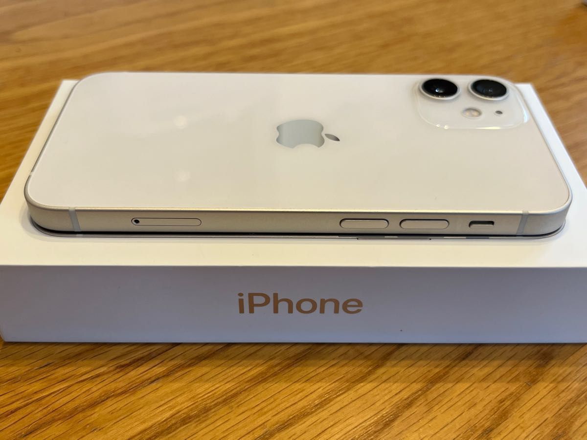 値下げ 美品 おまけ付き iphone12 mini ホワイト 白 128GB 本体 値下げ 美品 おまけ付き iphone12 mini ホワイト 白 128GB 本体