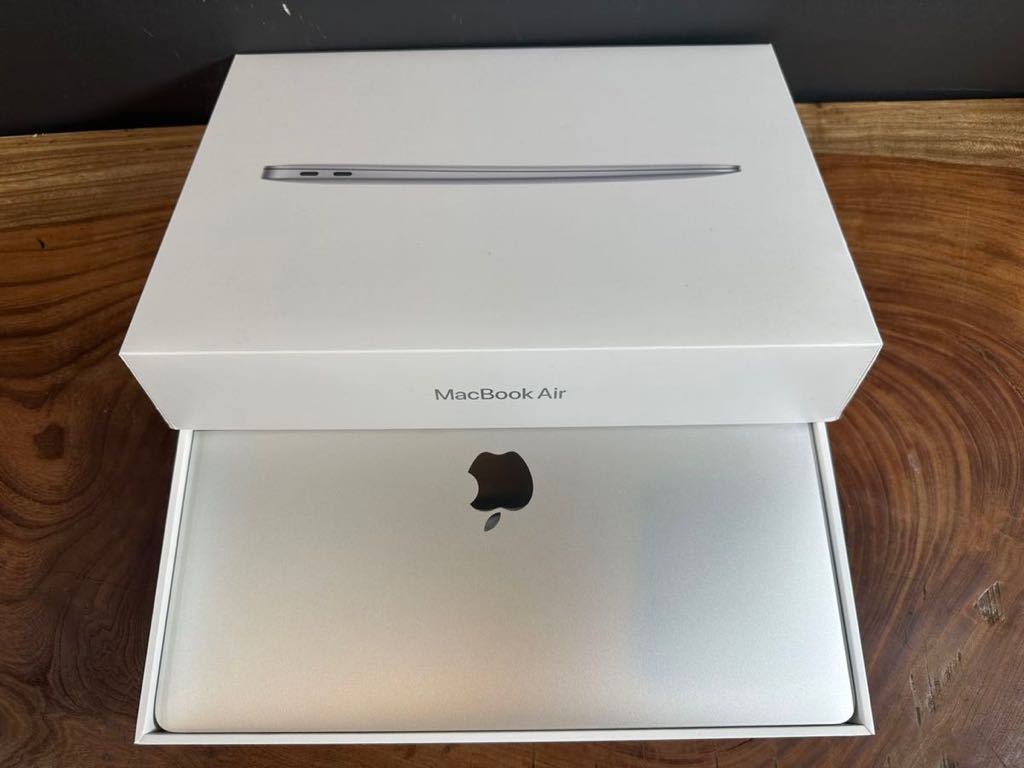 極美品充電1回」Apple MacBook Air Retina 13inch 2020/CPUi7 1.2GHZ