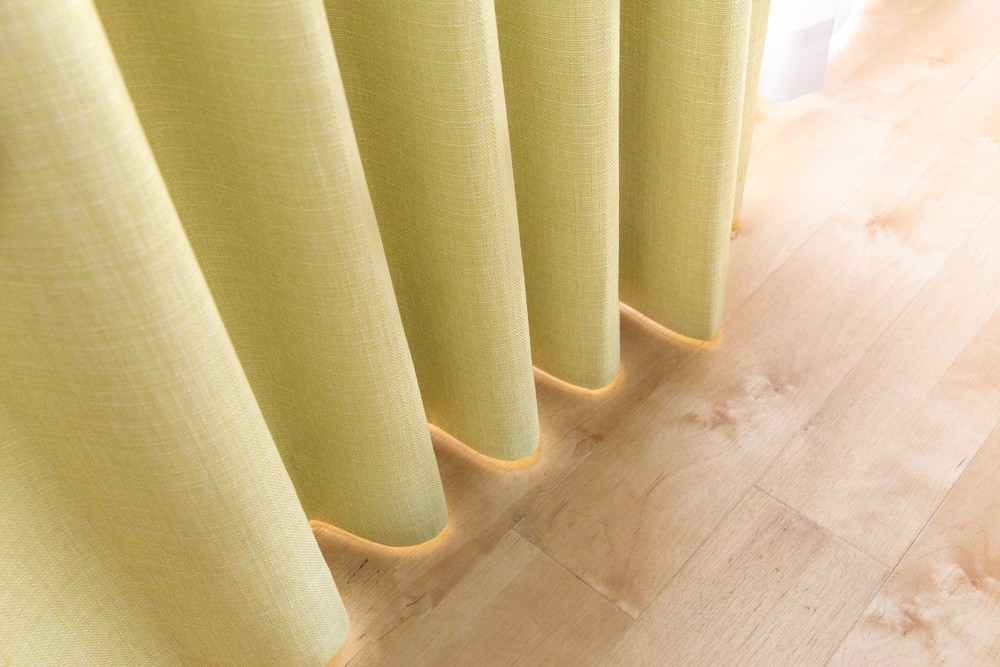 カーテン 幅150cm×丈65cm2枚 イエロー 完全遮光 遮光1級 省エネ カーテン 幅150cm×丈65cm2枚 イエロー 完全遮光 遮光1級 省エネ