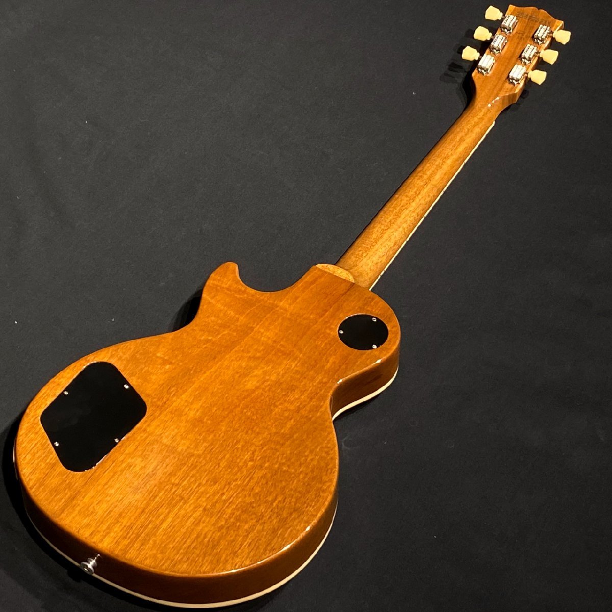 1本限りの特価品】 Gibson Les Paul Standard 50's Tobacco Sunburst