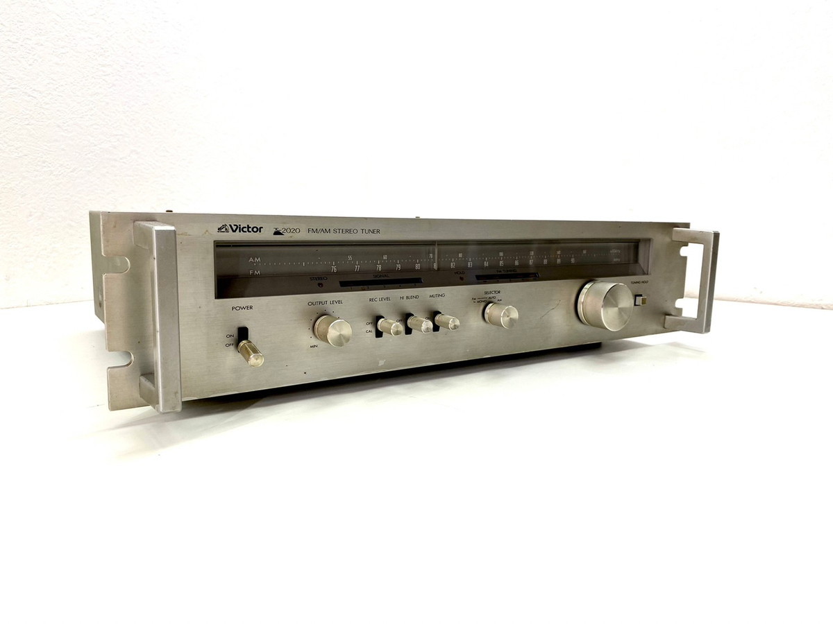 235-124 Victor ビクター T-2020 FM/AM STEREO TUNER ラジオチューナー ステレオチューナーの画像1