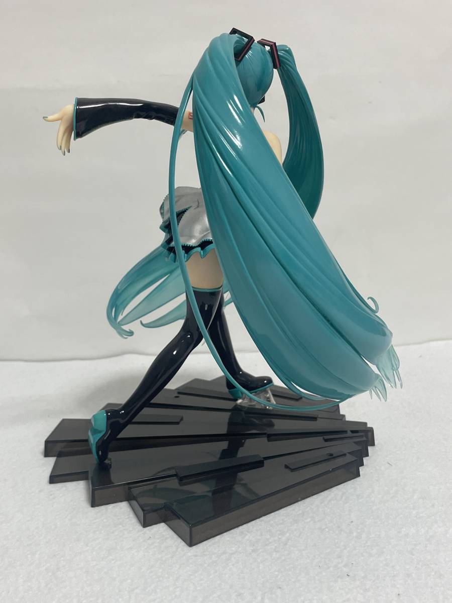 MaxFactory マックスファクトリー 初音ミク Tony ver. 1/7スケール 中古品_画像6