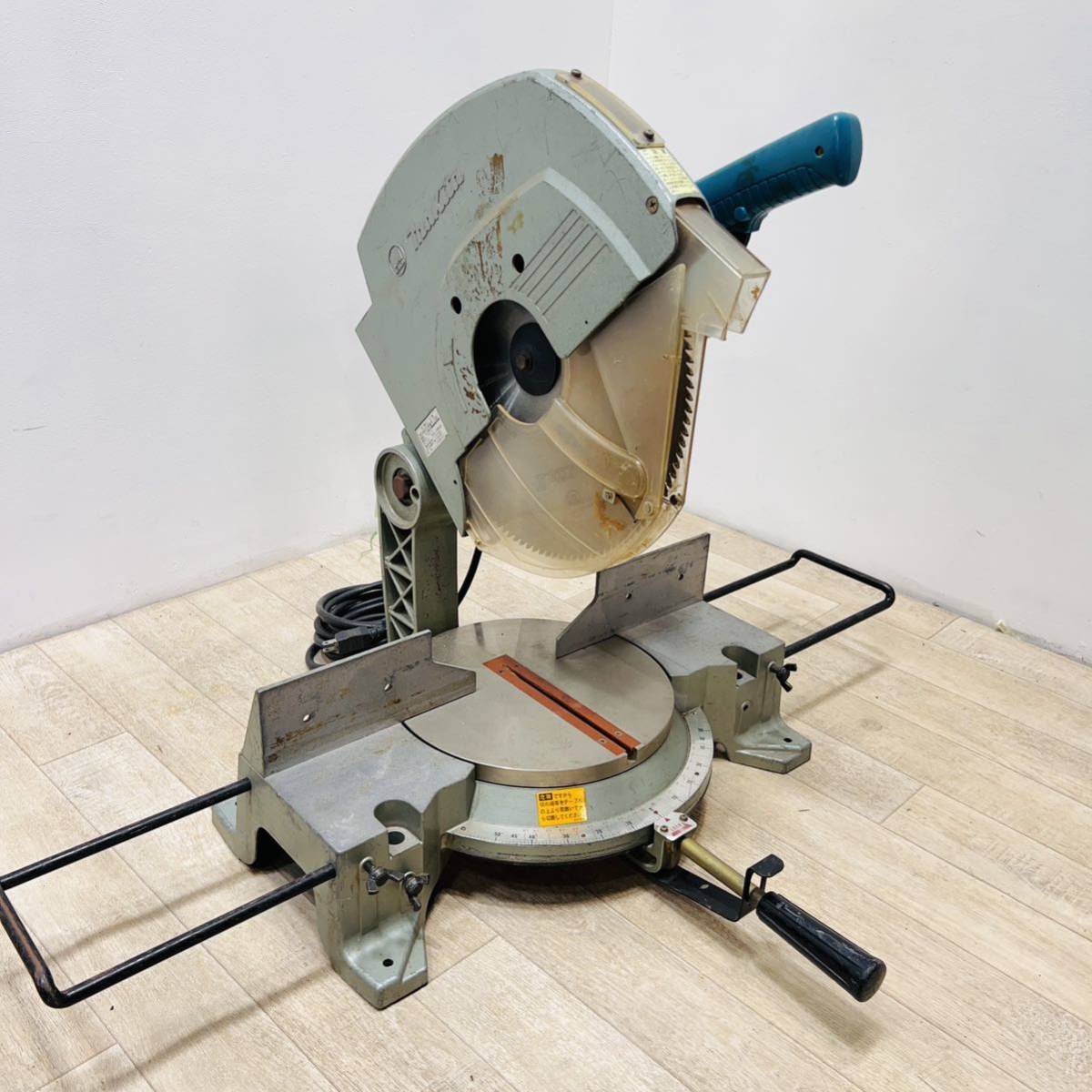 230512-05】makita マキタ◇電動工具 工具 道具 DIY 切断機 15型 230512-05】makita マキタ◇電動工具 工具 道具 DIY 切断機 15型