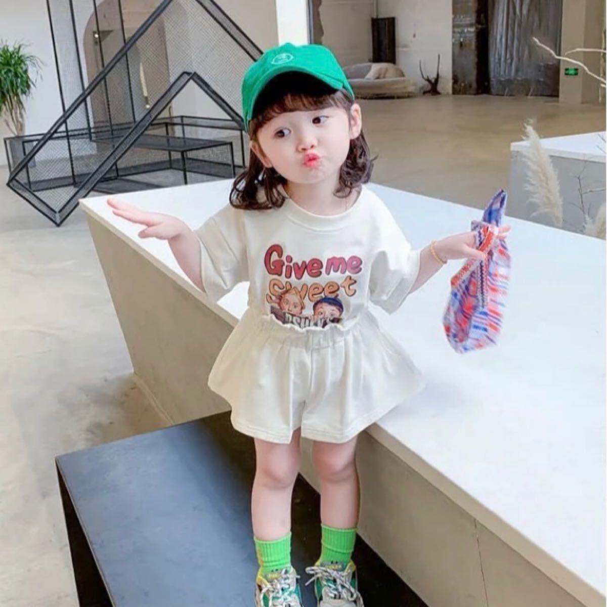 大流行中！ セットアップ キッズ 100サイズ 韓国子供服 Tシャツ ショートパンツ