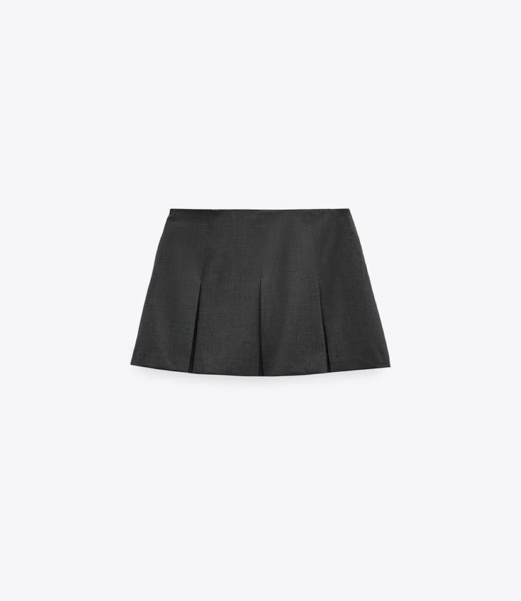 新品 ZARA ボックスプリーツ入りスカンツ XS プリーツスカンツ 新品 ZARA ボックスプリーツ入りスカンツ XS プリーツスカンツ