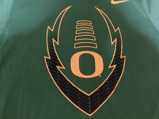 ★USA購入 激レア 【Nike】機能素材【DRI FIT】USカレッジ【OREGON DUCKS】オレゴン大学ダックス アメフト【O】ロゴプリントT US L GREEN_画像3