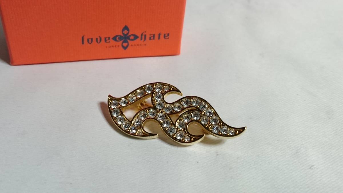  regular beautiful ultra rare love&hate Rav & partition to light Stone equipment ornament fire pattern brooch gold Gold flair line suit hat bag also 0