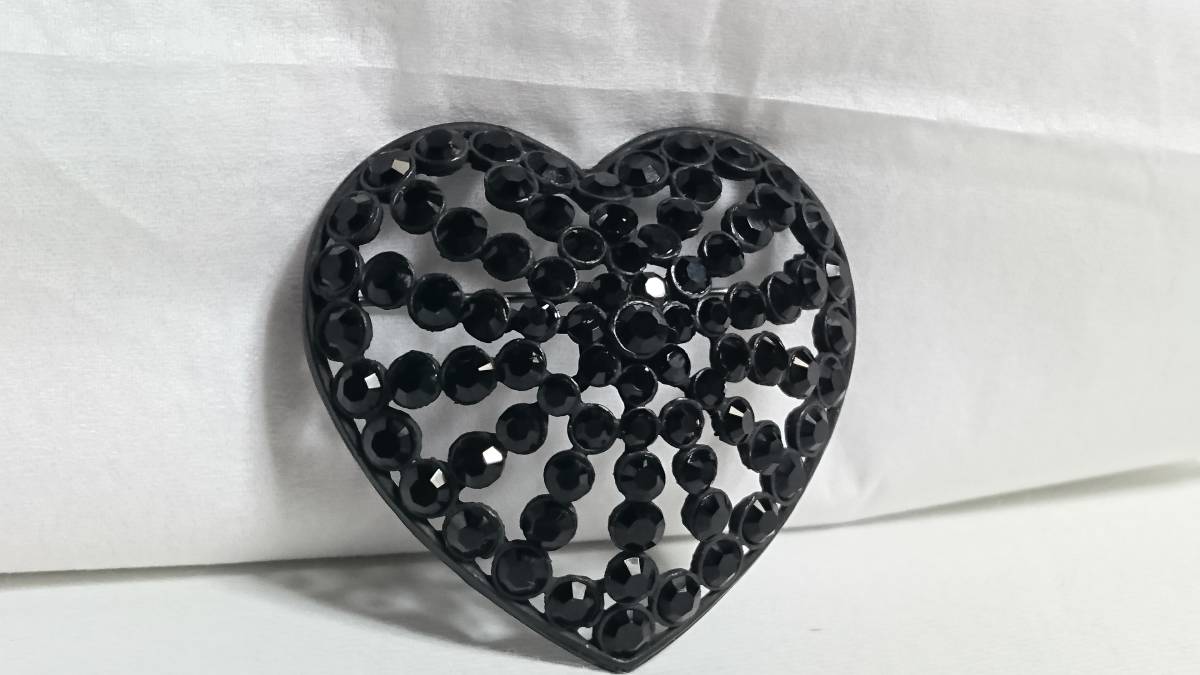  regular beautiful complete records out of production NUMBER NINE Number Nine Vintage black light Stone equipment ornament solid Heart brooch black man and woman use possible performer great number favorite *