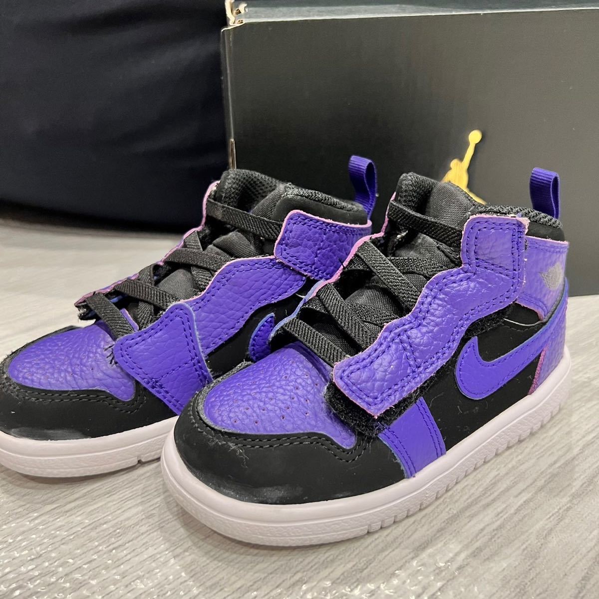 【即決】NIKE AIR JORDAN エアジョーダン1 スカイジョーダン skydordan 14cm kids キッズ ナイキダンク ナイキ DUNK FORCE ベルクロ_画像1