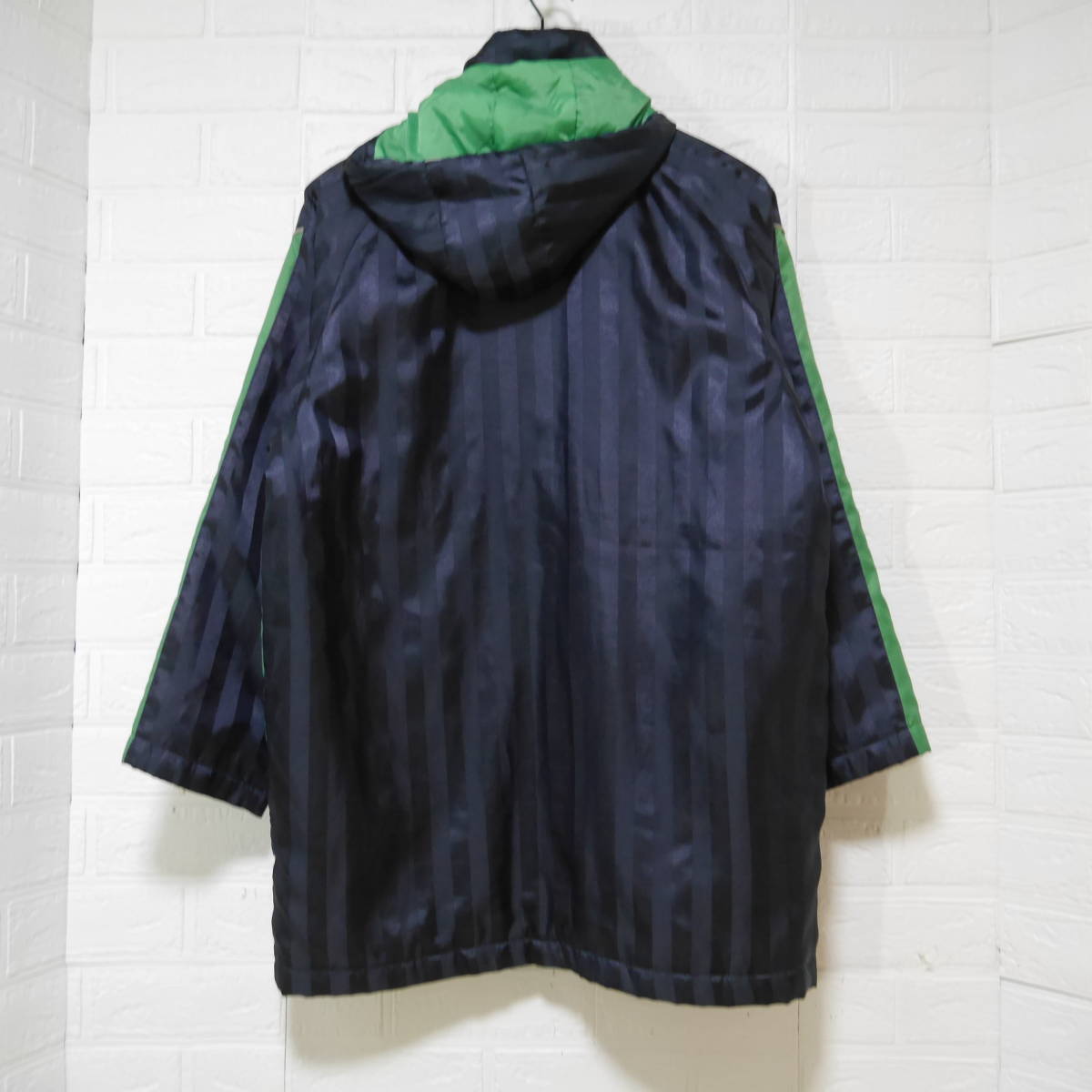 A637 * PUMA | Puma with a hood . jumper bench coat navy blue used size 160