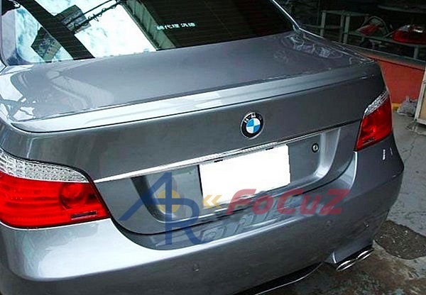 BMW 5シリーズ E60 セダン リアトランクスポイラー ABS 色付 塗装対応 M5タイプ_画像2