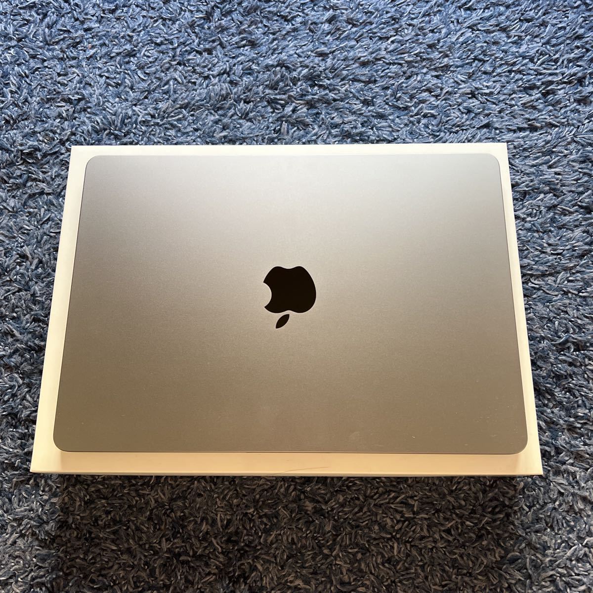超美品】M2 MacBook Air 8コアCPU 8コアGPU カスタマイズモデル 16GB