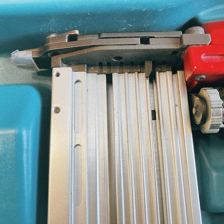 7日保証・整備済】マキタ makita 高圧 ピンタッカ ピンネイラ 7日保証・整備済】マキタ makita 高圧 ピンタッカ ピンネイラ