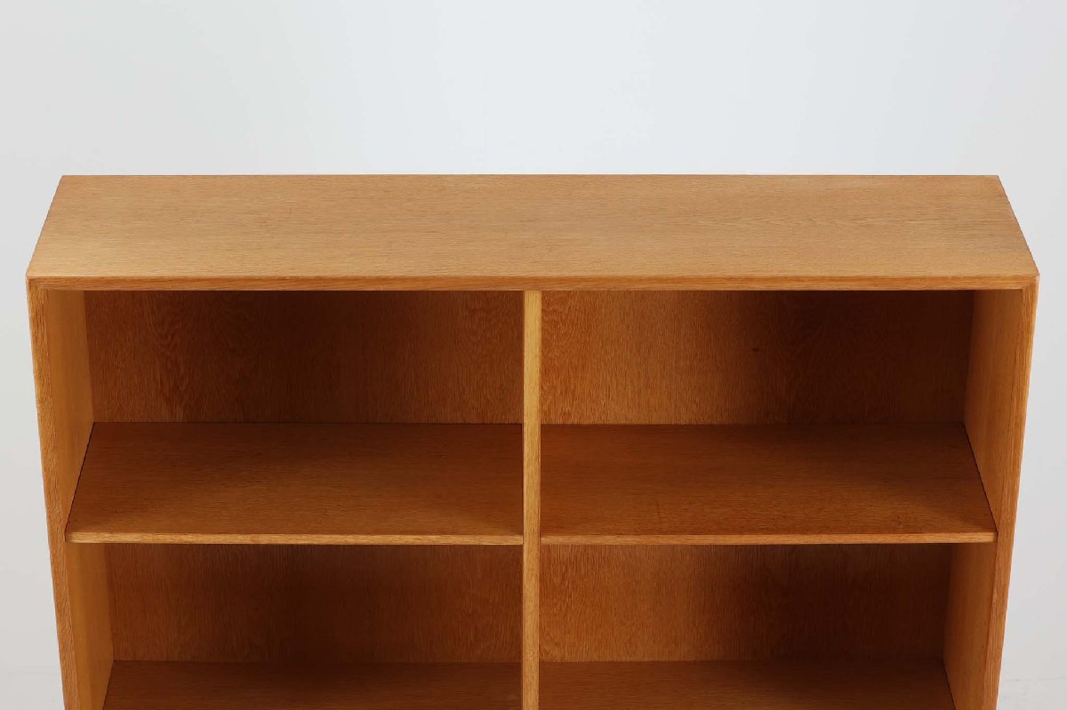  Sweden made book shelf oak material Northern Europe furniture Vintage 