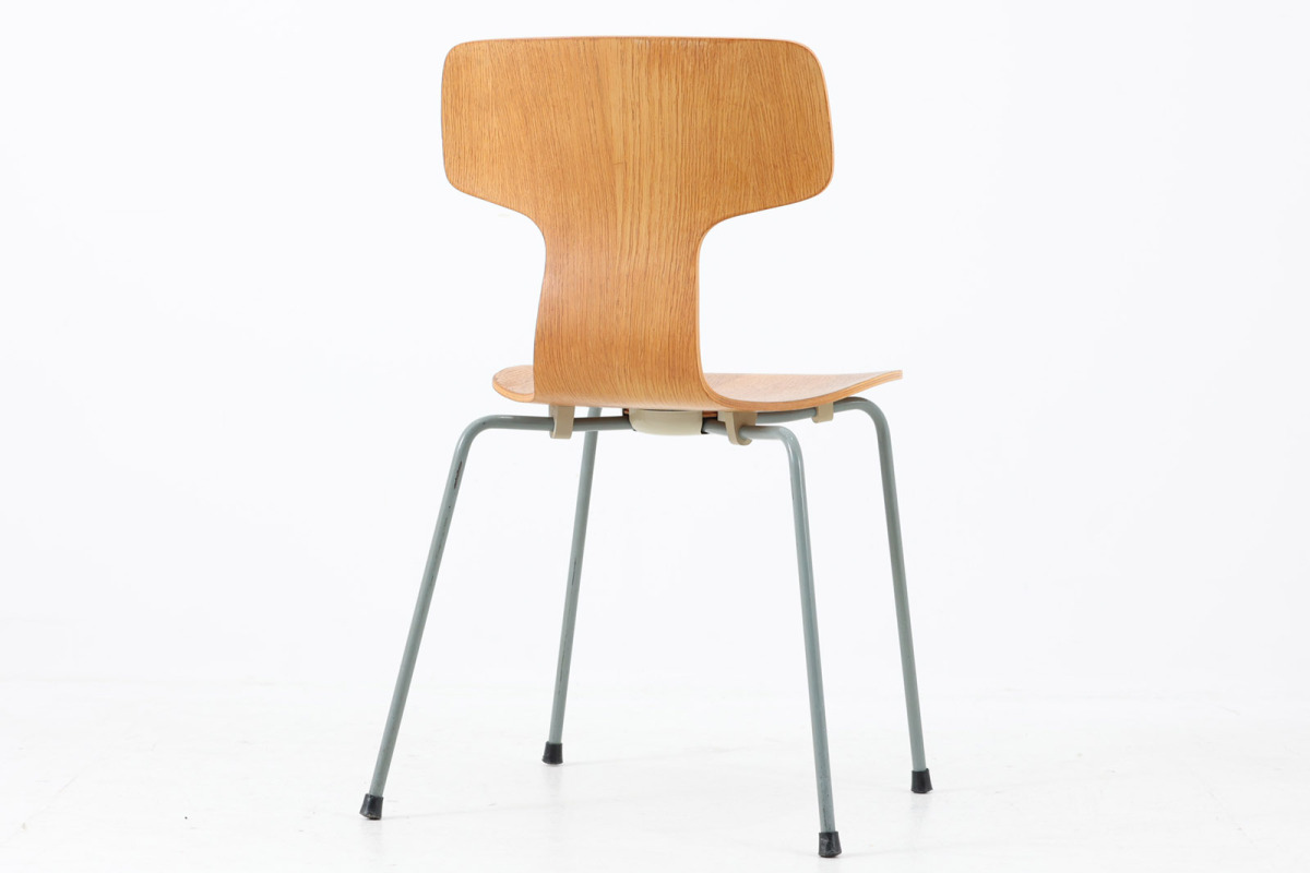 Fritz Hansen(フリッツ・ハンセン)　Ｔチェア　オーク材　Arne Jacobsen(アルネ・ヤコブセン)　北欧家具ビンテージ_画像4