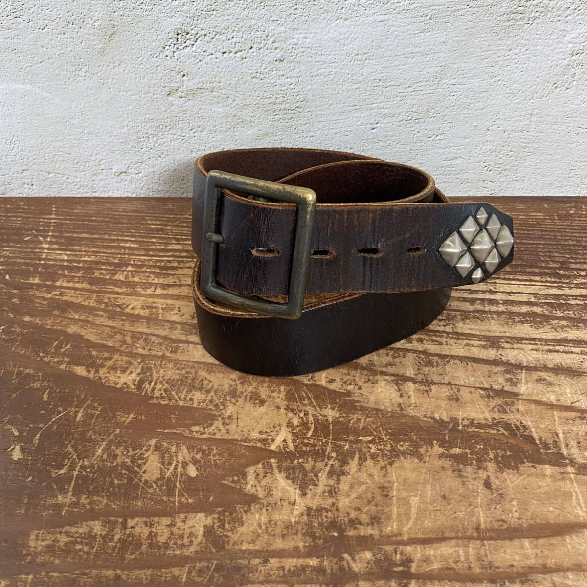 [HTC H tea si-. shape studs belt 34 end on Lee leather Hollywood Trading Company black dark brown ]