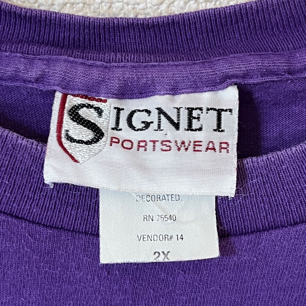 SIGNET Tシャツ オーバーサイズ 古着 ヴィンテージ 半袖カットソー プリント 犬 ビッグサイズ 英文字 丸首