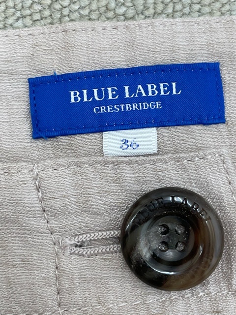 (I05050) ブルーレーベルクレストブリッジ BLUE LABEL CRESTBRIDGE A trip wearing a dress シルキードビーブランチドレス 36 定価\31,320_画像3