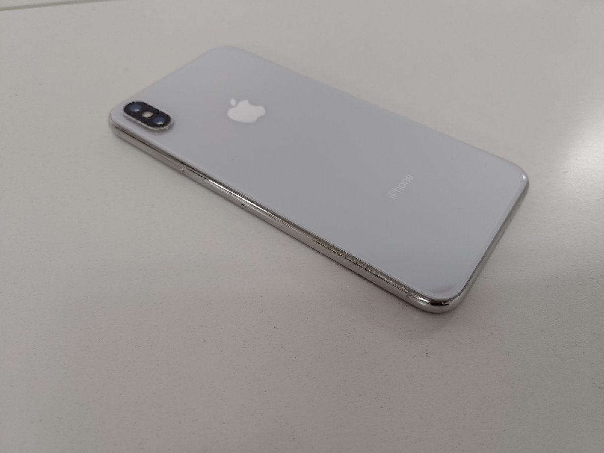 送料無料 iPhone XS Max 64GB シルバー | normanhubbard.com