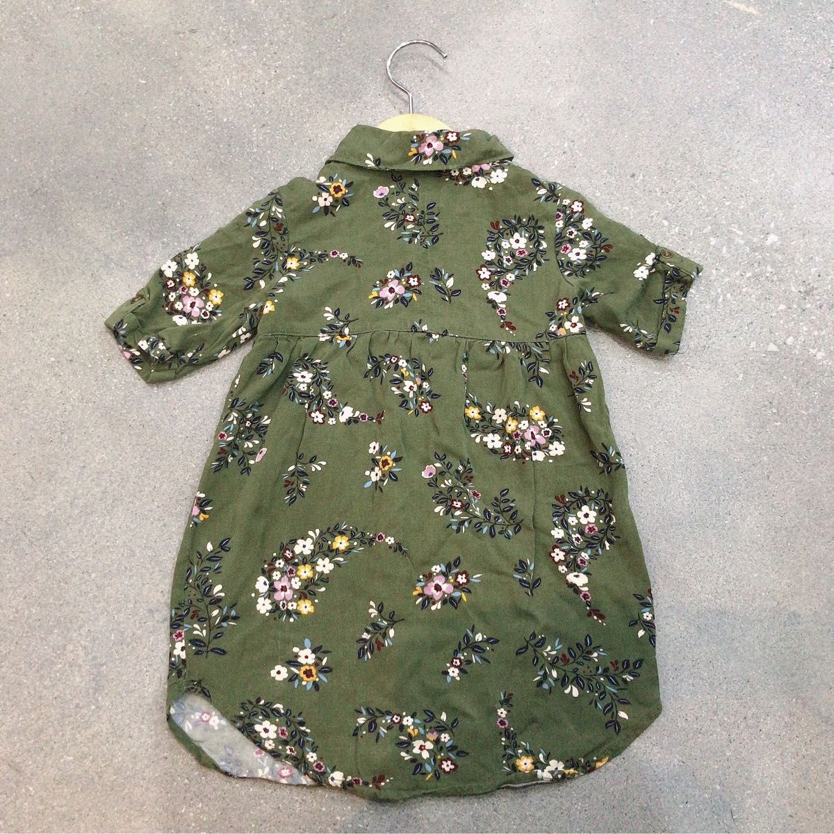 Oldnavy オールドネイビー カーキ色花柄ワンピース チュニック 4T