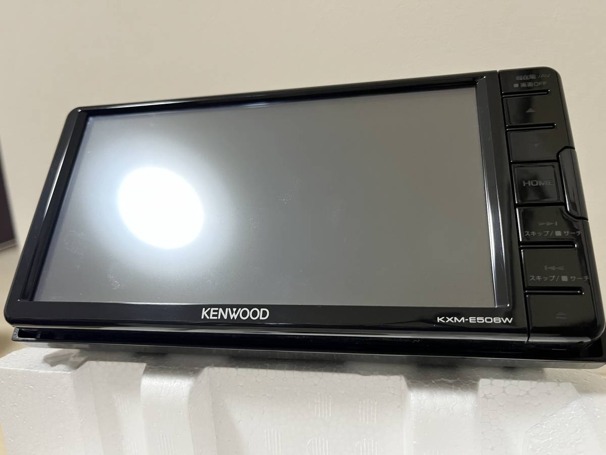 ケンウッド製 最新スズキ純正7インチワイドフルセグナビゲーション 極
