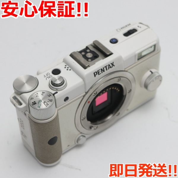 可愛いクリスマスツリーやギフトが！ ホワイト Q PENTAX 美品 即日発送