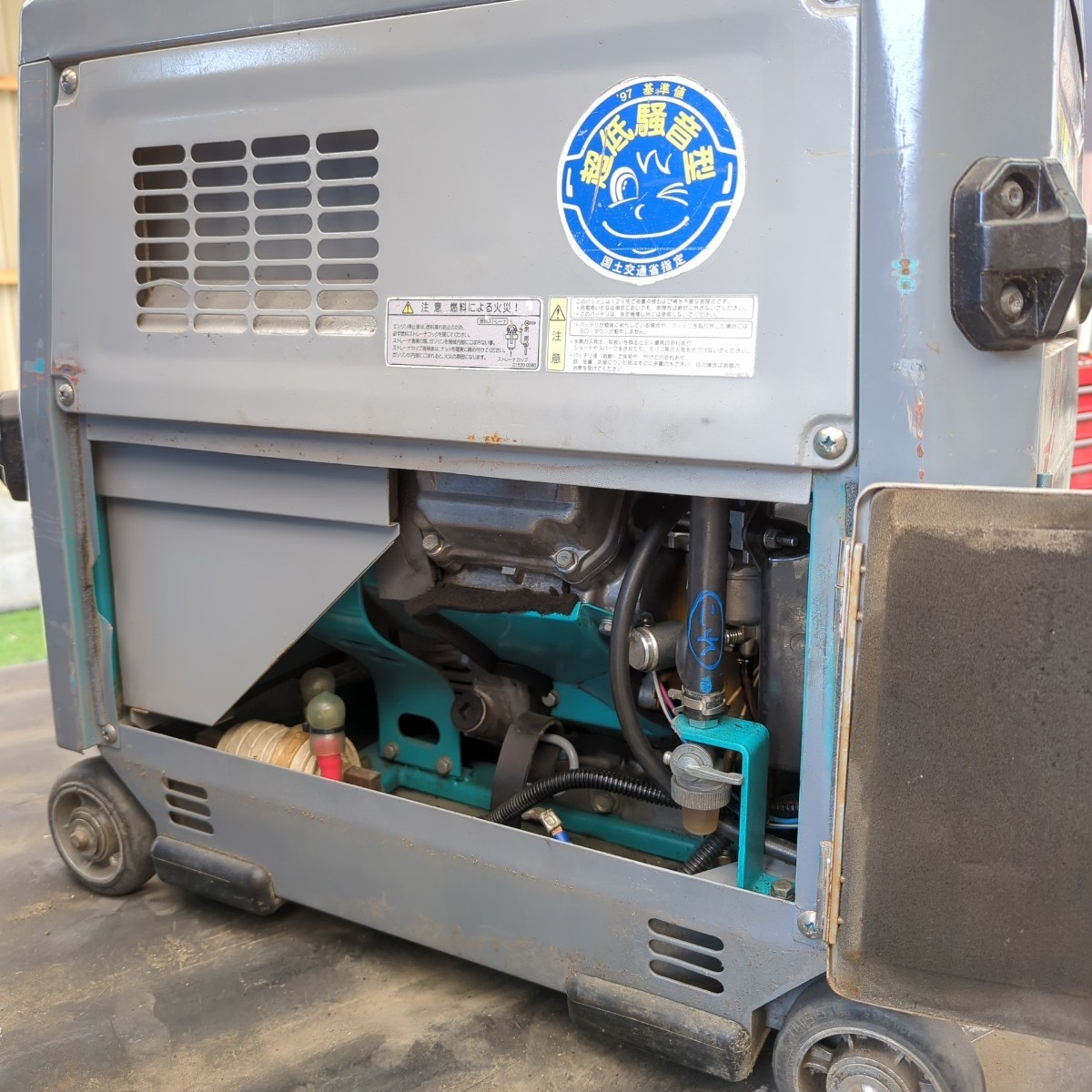 Denyo/デンヨー GAW-185ES エンジン溶接機 インバーター発電機 Denyo/デンヨー GAW-185ES エンジン溶接機 インバーター発電機