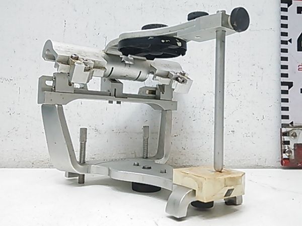 1円スタート!】咬合器 2点セット Denar デナー Gnathomatic 1円スタート!】咬合器 2点セット Denar デナー Gnathomatic
